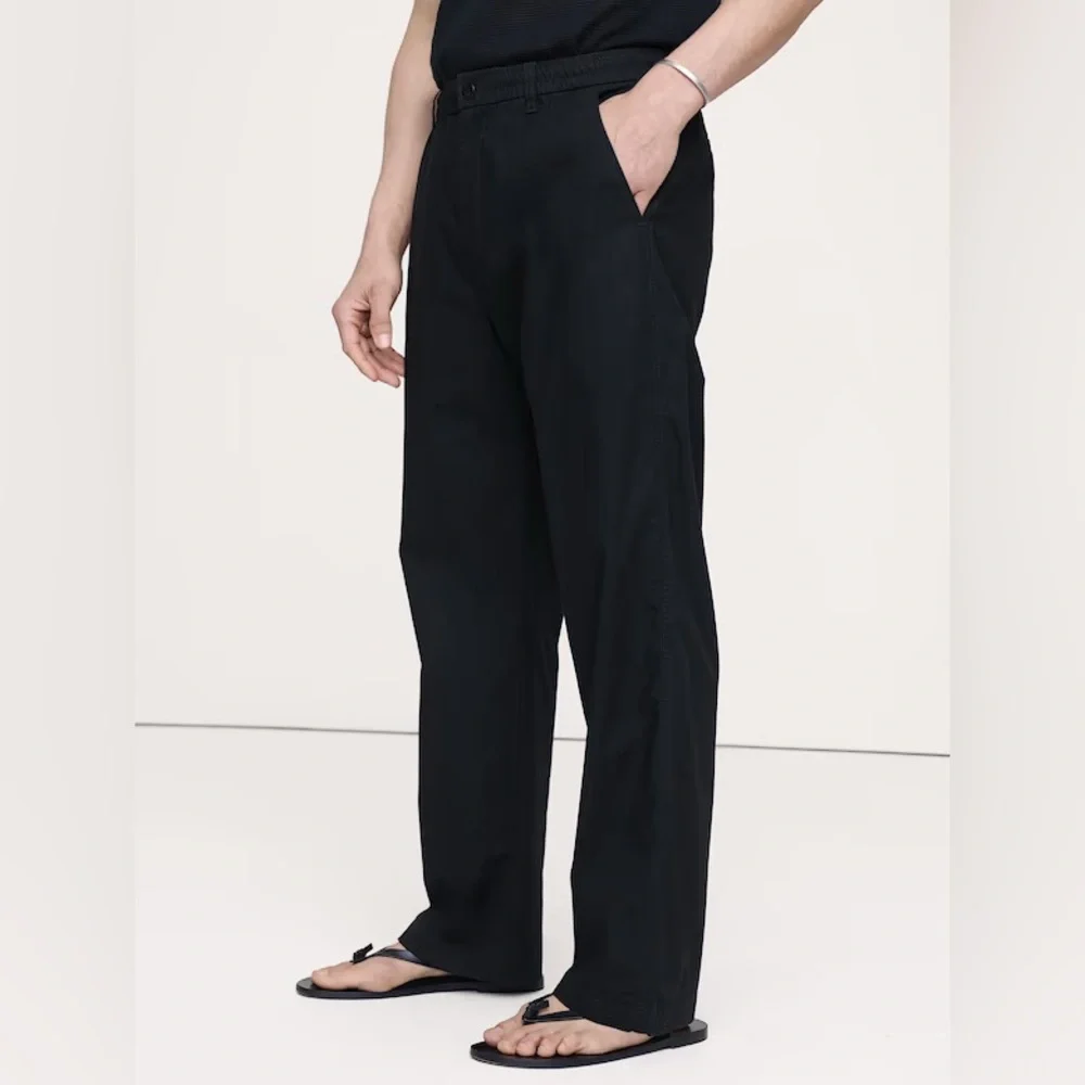 NWT! Banana Republic Weekender Relaxed Pull On Cotton Black Pant (#894808) 🖤